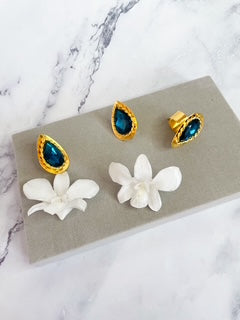 Miley Orchid Earrings